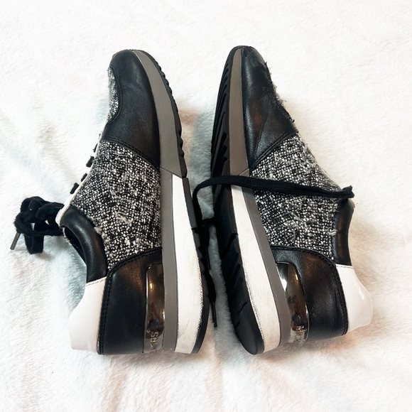 Michael Kors Allie Trainer Sneakers Lace Up Tweed Black White Leather 9.5 M - Picture 8 of 10